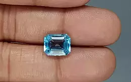 Natural Blue Topaz - 5.49 Carat Prime Quality BT-26020