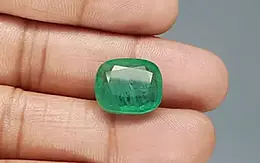 Zambian Emerald - 12.65 Carat Limited Quality EMD-9918