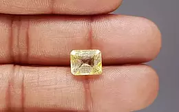 Natural Yellow Topaz - 4.47 Carat Limited Quality YT-25005